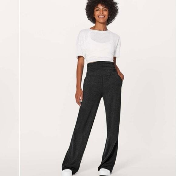 lululemon athletica Pants - Lululemon Size 12 Take It Easy Pants Heathered Black Charcoal Pockets Athleisure